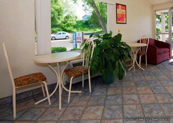 Austin Town Inn Austintown Interiør billede
